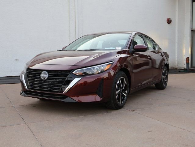 Used 2025 Nissan Sentra SV image 4