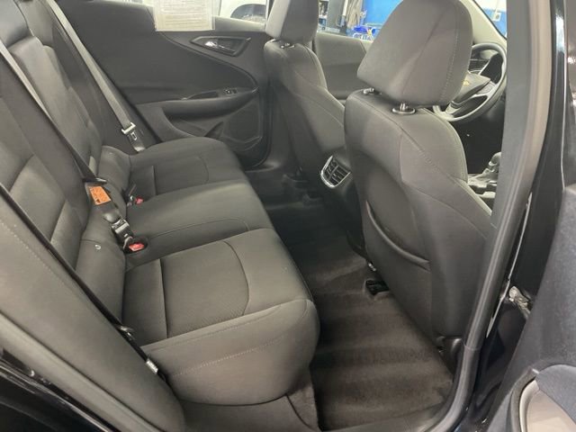 Used 2024 Chevrolet Malibu LT FWD image 32