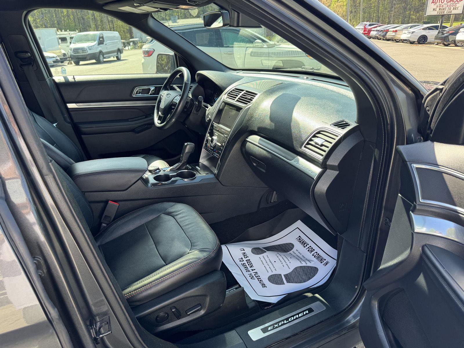 Used 2019 Ford Explorer Sport w/ Equipment Group 401A image 18