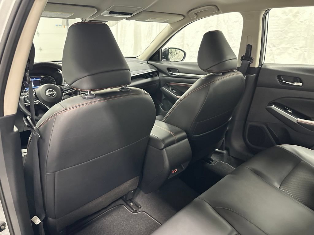 Used 2023 Nissan Altima 2.5 SR FWD image 45