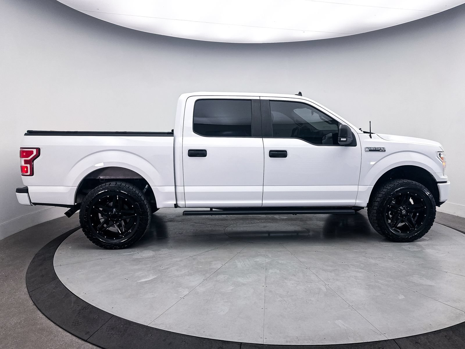 Used 2020 Ford F150 XL w/ Equipment Group 101A Mid AWD/4WD image 28
