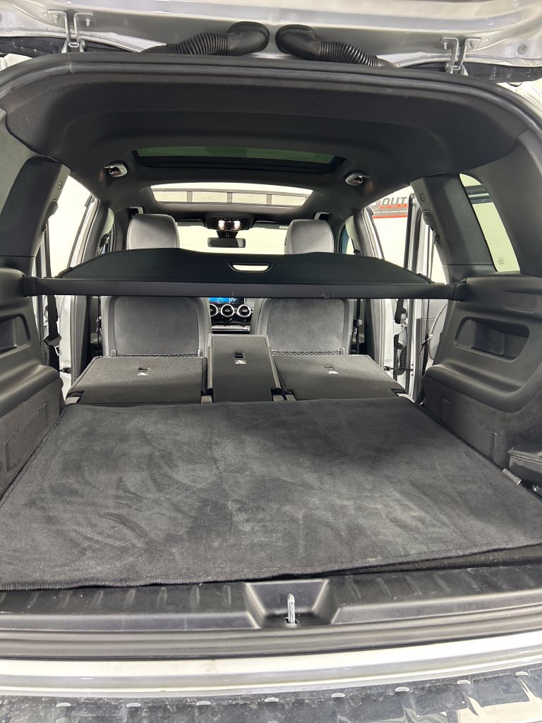 Used 2020 Mercedes-Benz GLB 250 4MATIC image 20