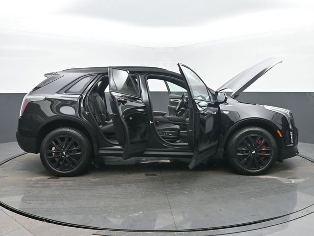 New 2026 Cadillac XT5 Sportv w/ LPO, Onyx Lite Package image 57