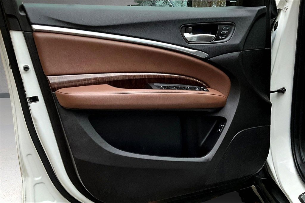 Used 2017 Acura MDX SH-AWD w/ Technology Package image 20