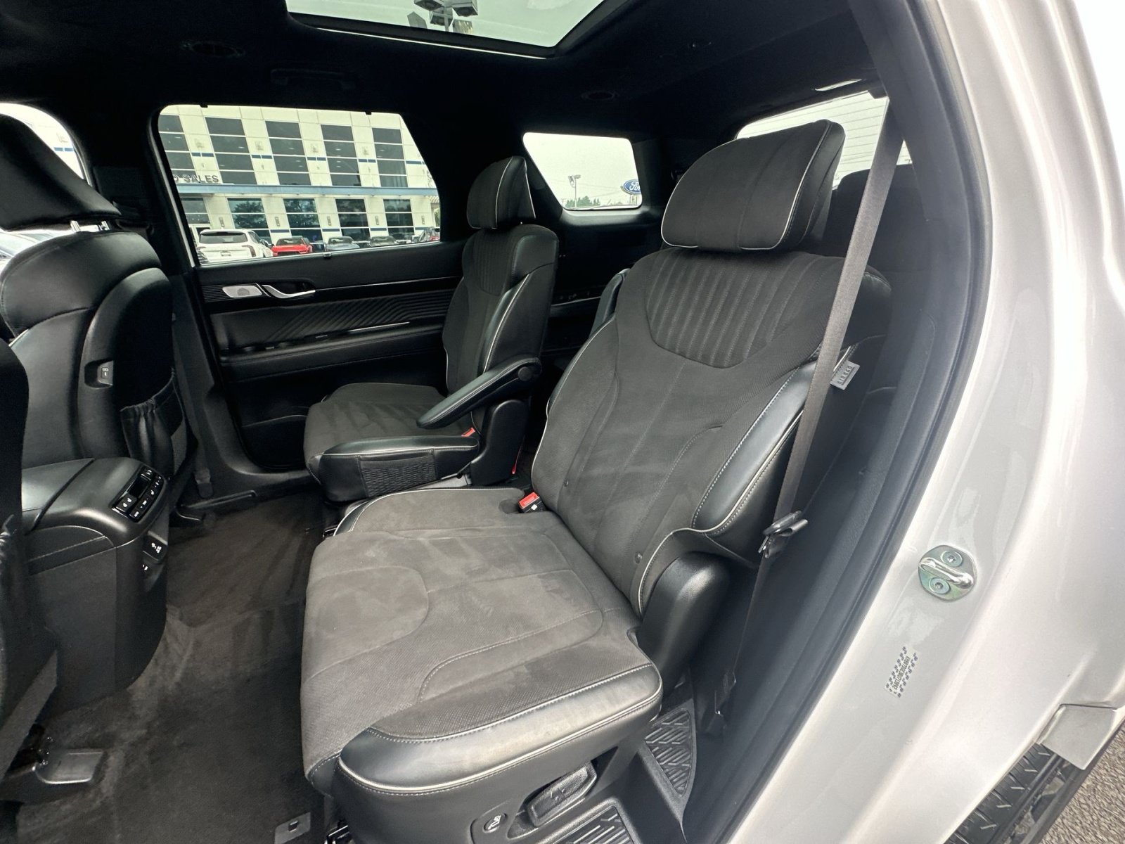 Used 2024 Hyundai Palisade Calligraphy AWD/4WD image 33