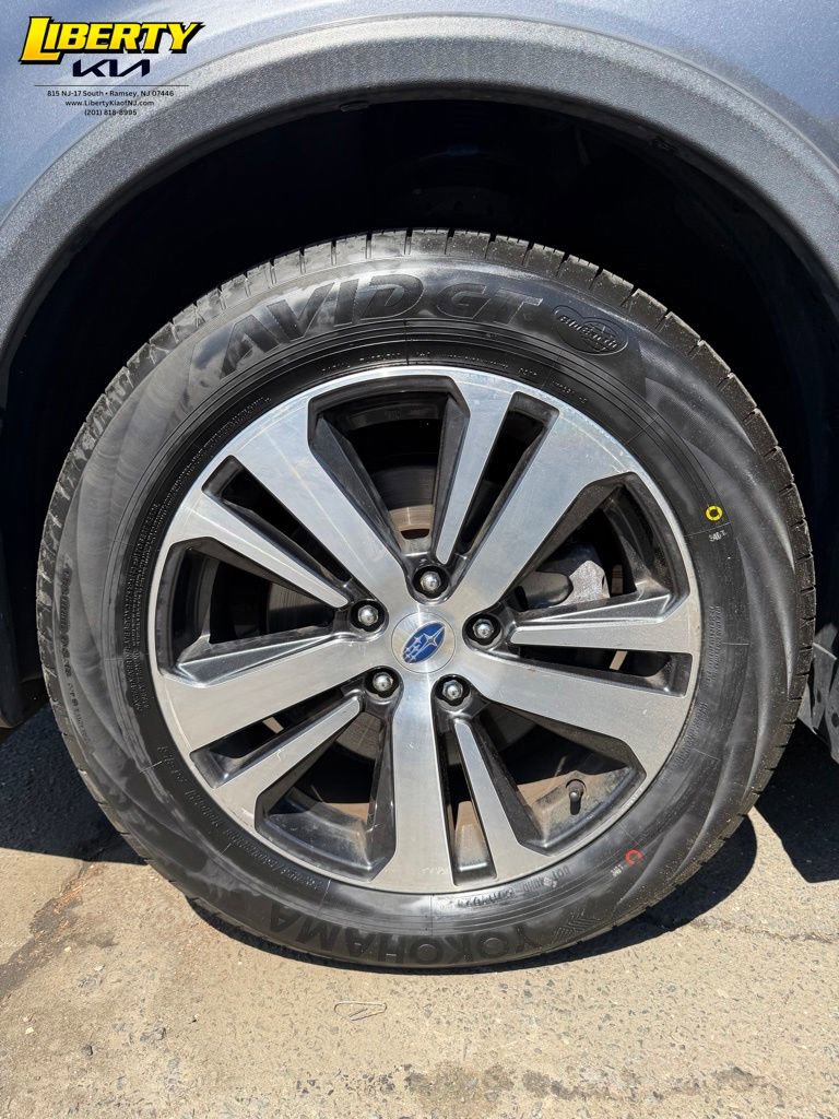 Used 2019 Subaru Outback 3.6R Limited AWD/4WD image 16
