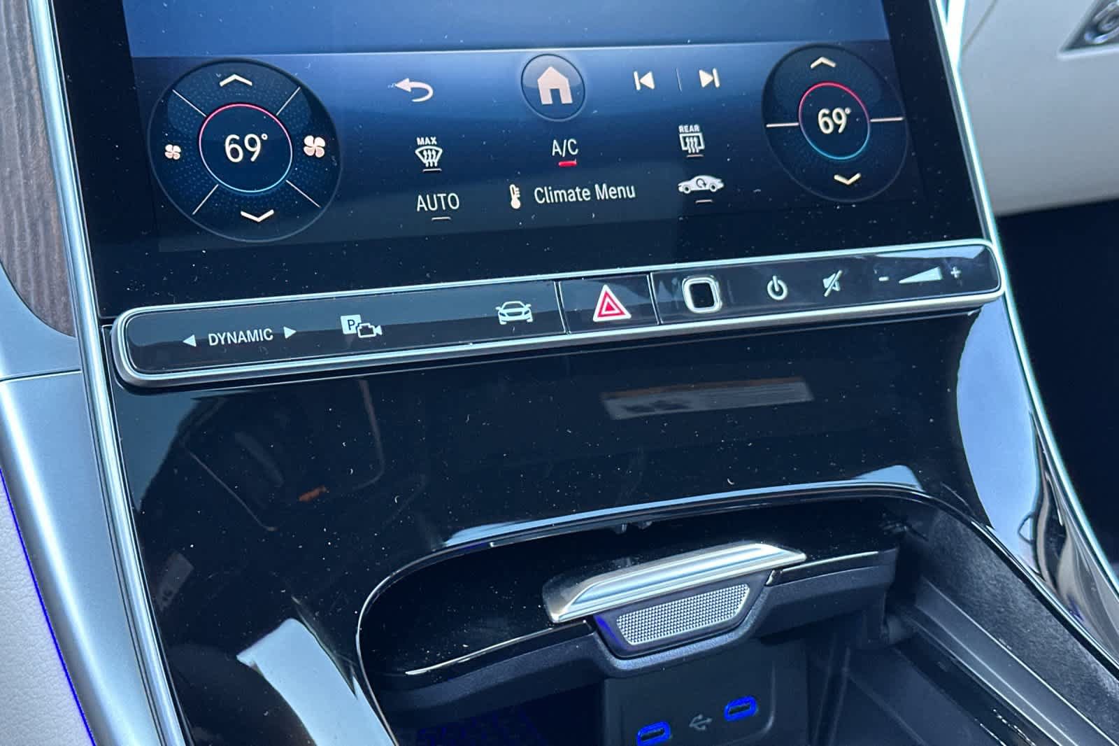 Certified 2026 Mercedes-Benz CLE 300 4MATIC Coupe image 19