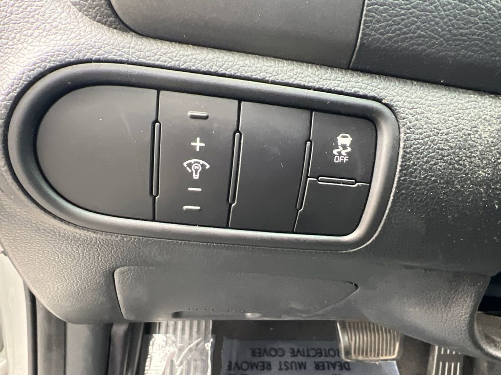 Used 2018 Kia Forte LX image 13