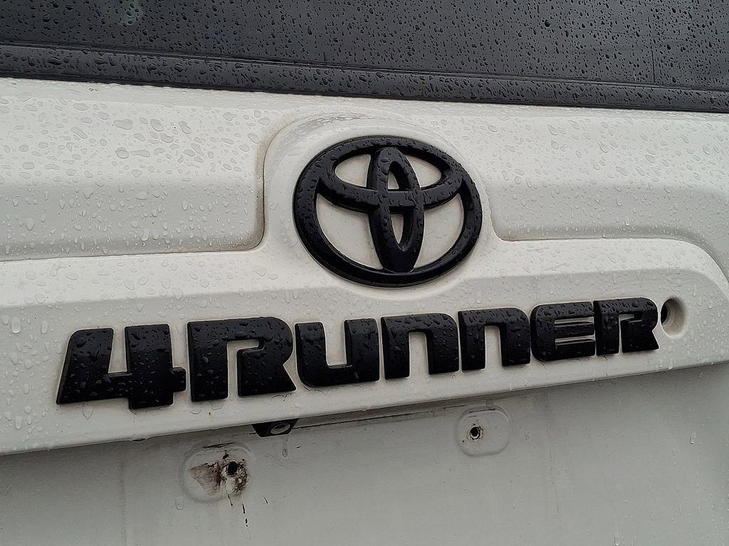Used 2014 Toyota 4Runner SR5 Premium AWD/4WD image 31