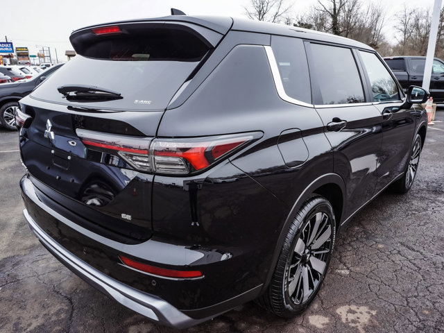 New 2026 Mitsubishi Outlander SE AWD/4WD image 6