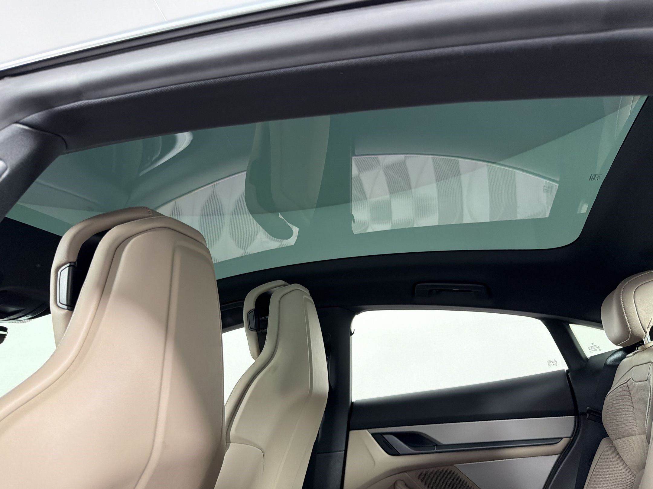 Certified 2022 Porsche Taycan RWD image 18