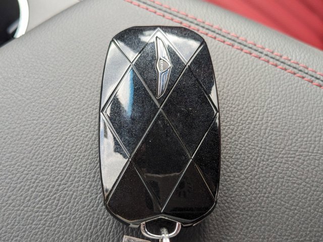 Used 2024 Genesis G70 2.5T w/ Sport Prestige Package image 39