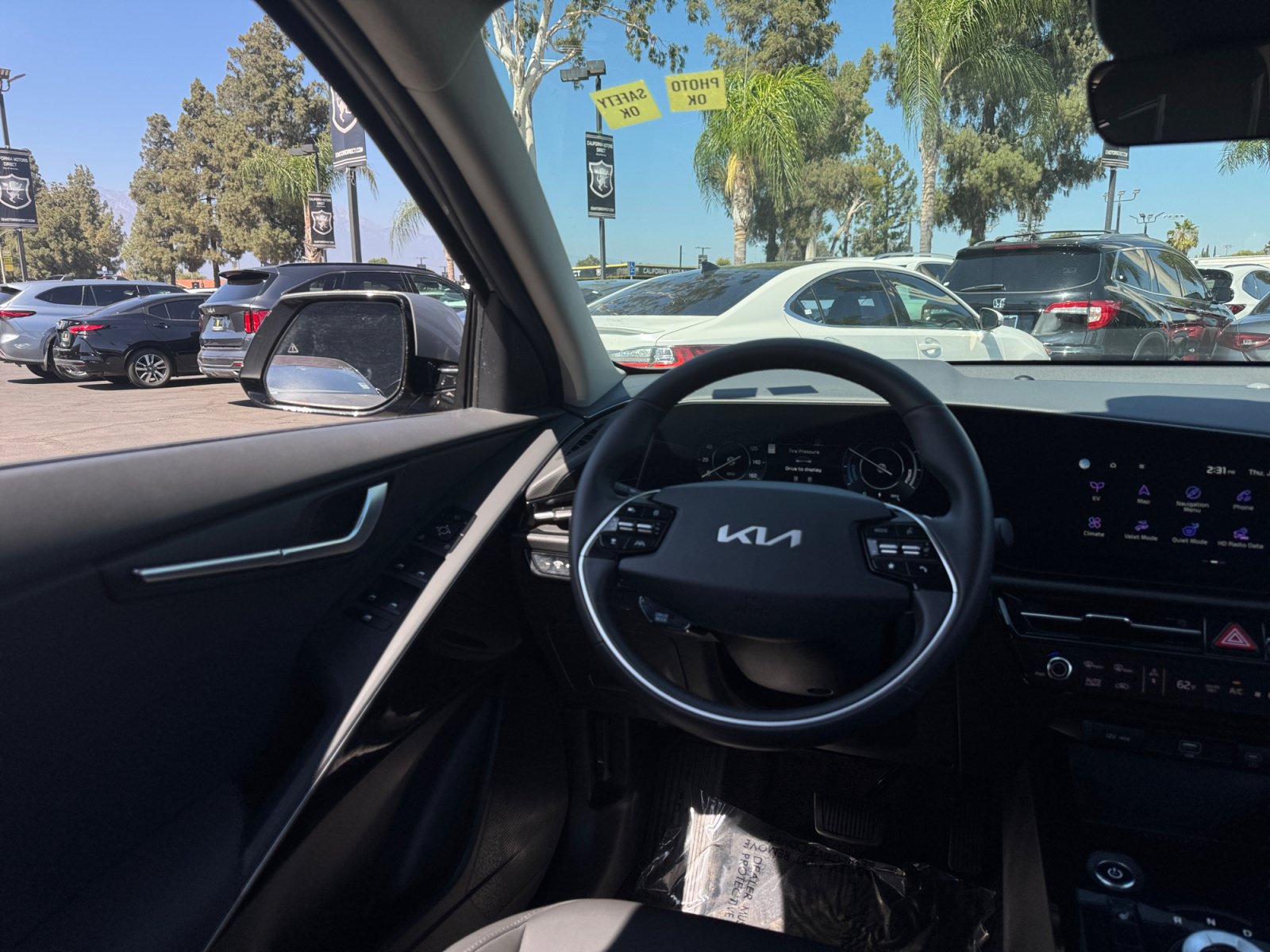 Used 2025 Kia Niro Wind FWD image 19