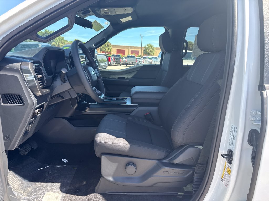 New 2026 Ford F150 STX w/ Equipment Group 200A RWD image 16