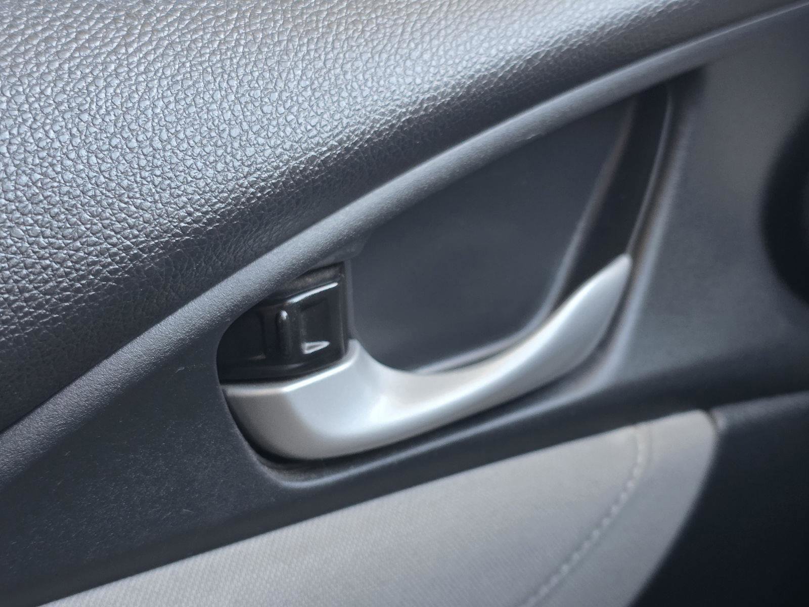 Used 2018 Honda Civic EX image 10