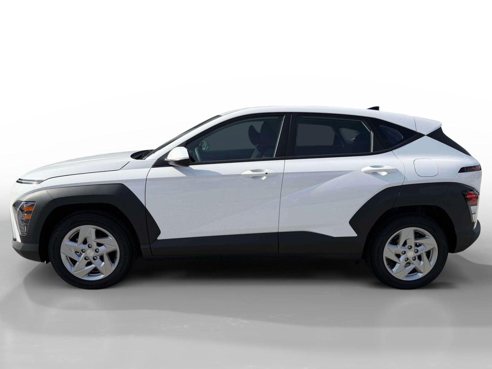 New 2027 Hyundai Kona SE FWD image 6