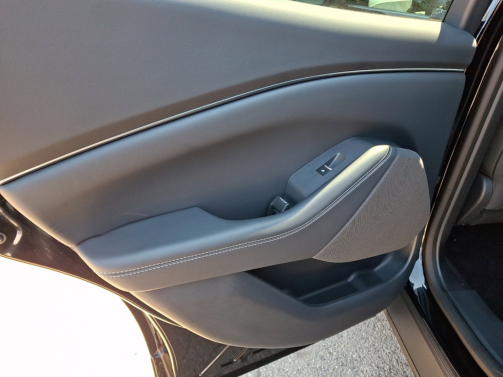 Used 2025 Ford Mustang Mach-E Select w/ Comfort Package Lite image 10