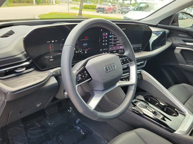 Certified 2025 Audi Q5 Premium Plus w/ Premium Plus image 17