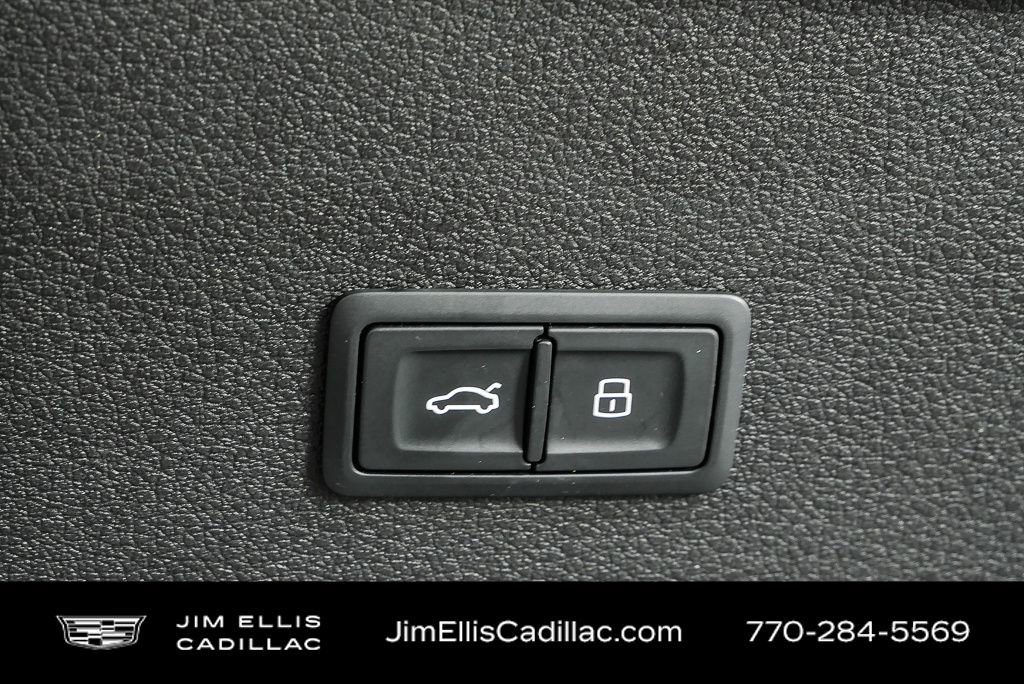 Used 2021 Audi e-tron Premium image 33