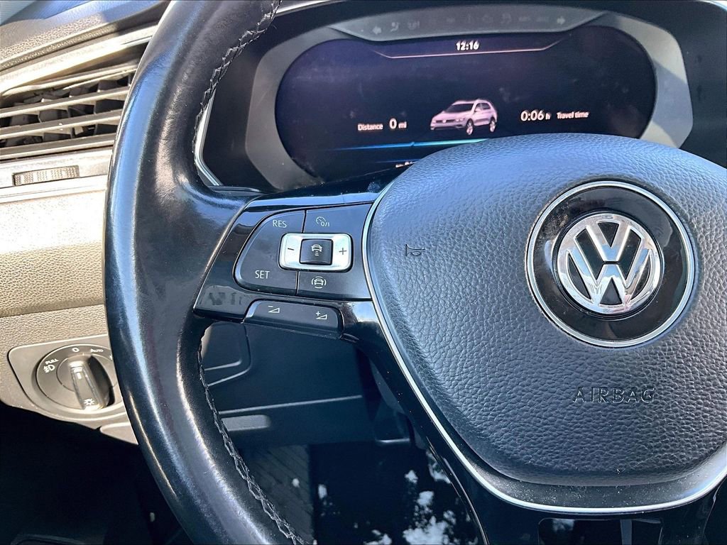 Used 2019 Volkswagen Tiguan SEL image 13