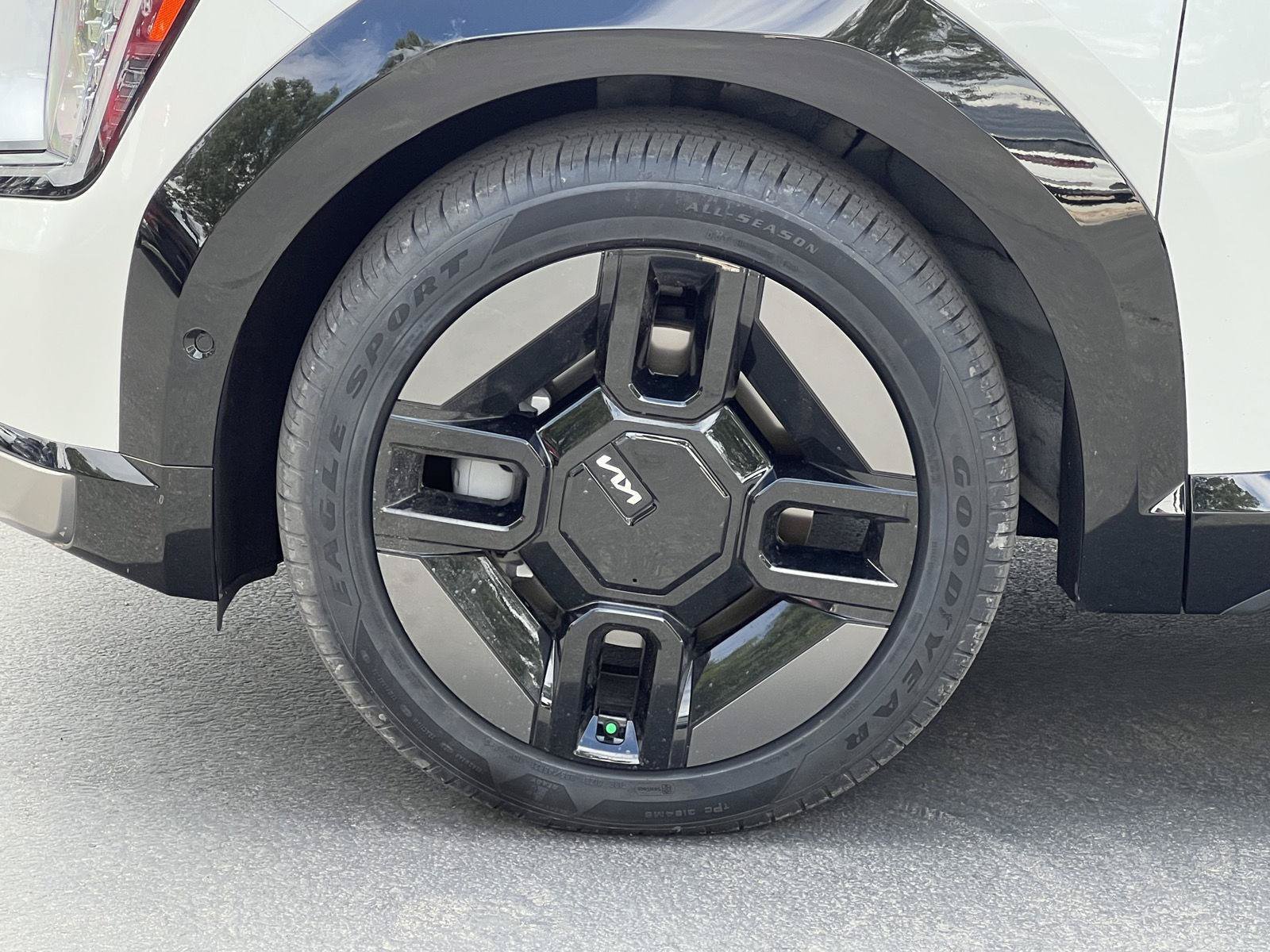 Used 2024 Kia EV9 GT-Line AWD/4WD image 20