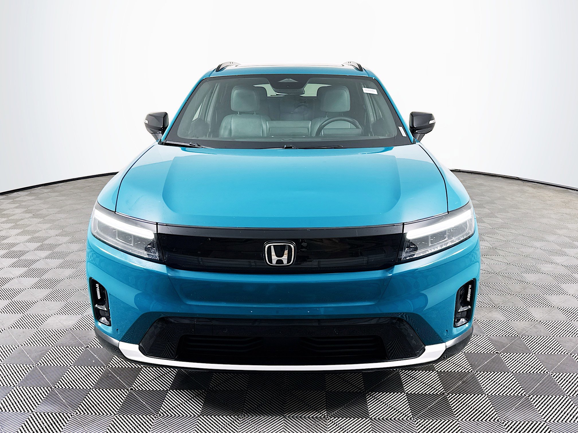 Used 2024 Honda Prologue Touring video 2