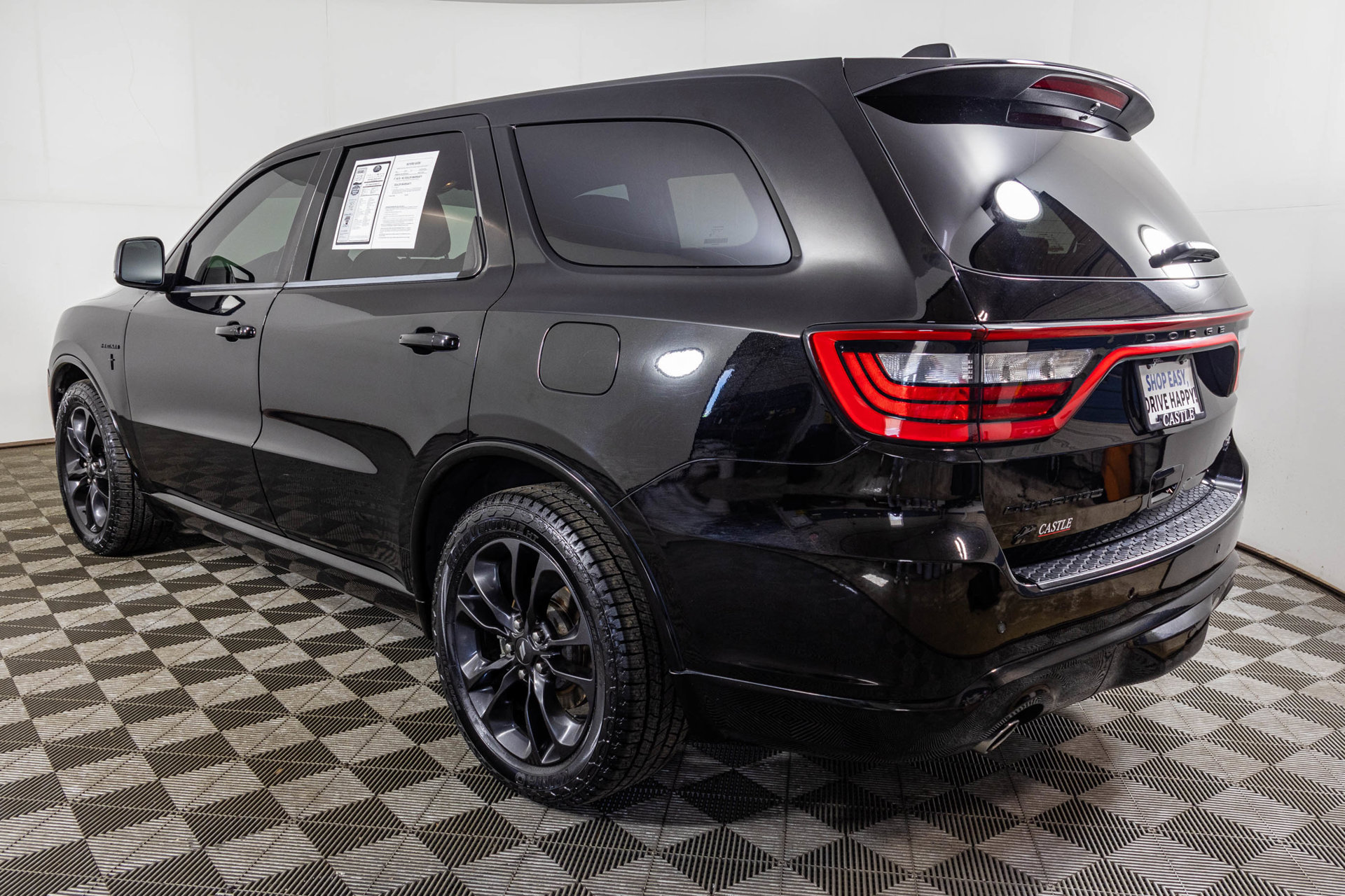 Used 2021 Dodge Durango R/T w/ Blacktop Package AWD/4WD image 23
