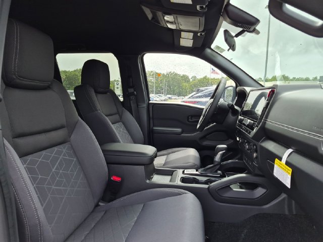 New 2026 Nissan Frontier SV w/ All-Weather Content Package AWD/4WD image 29