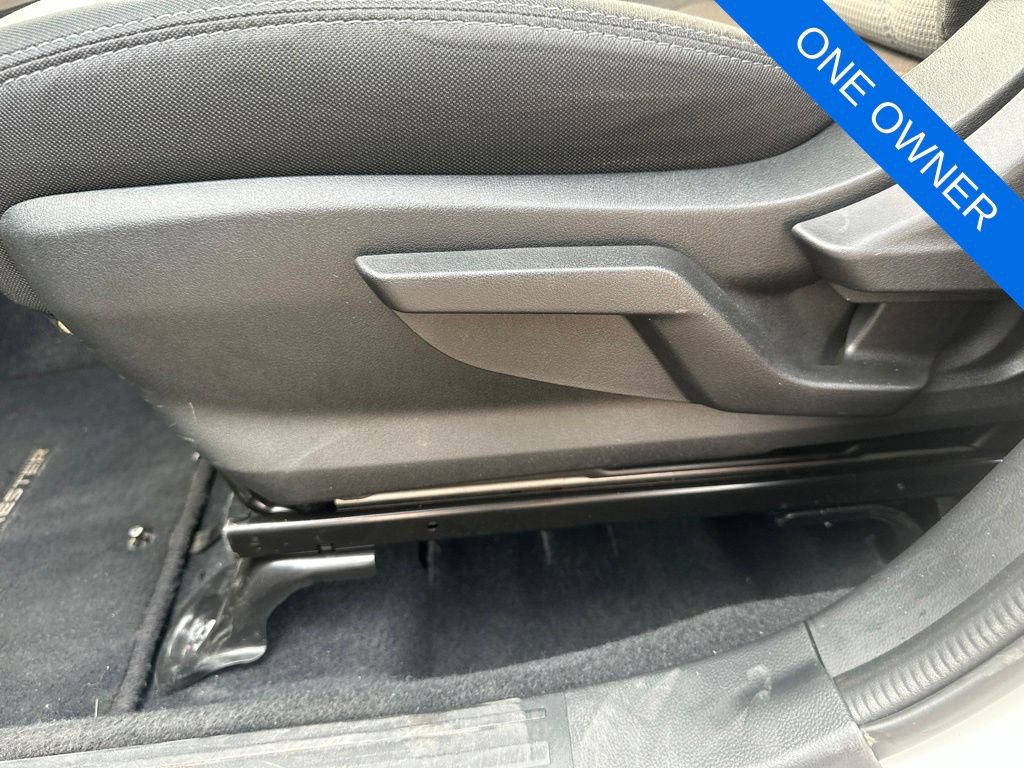 Used 2022 Subaru Forester AWD/4WD image 12