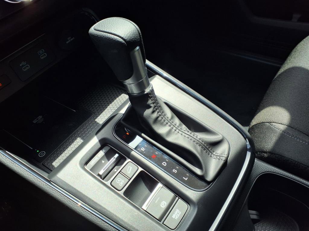 Used 2026 Honda CR-V LX image 9