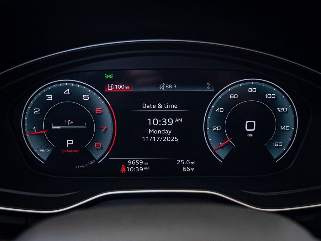 Certified 2025 Audi Q5 2.0T Premium w/ Convenience Plus Package image 27