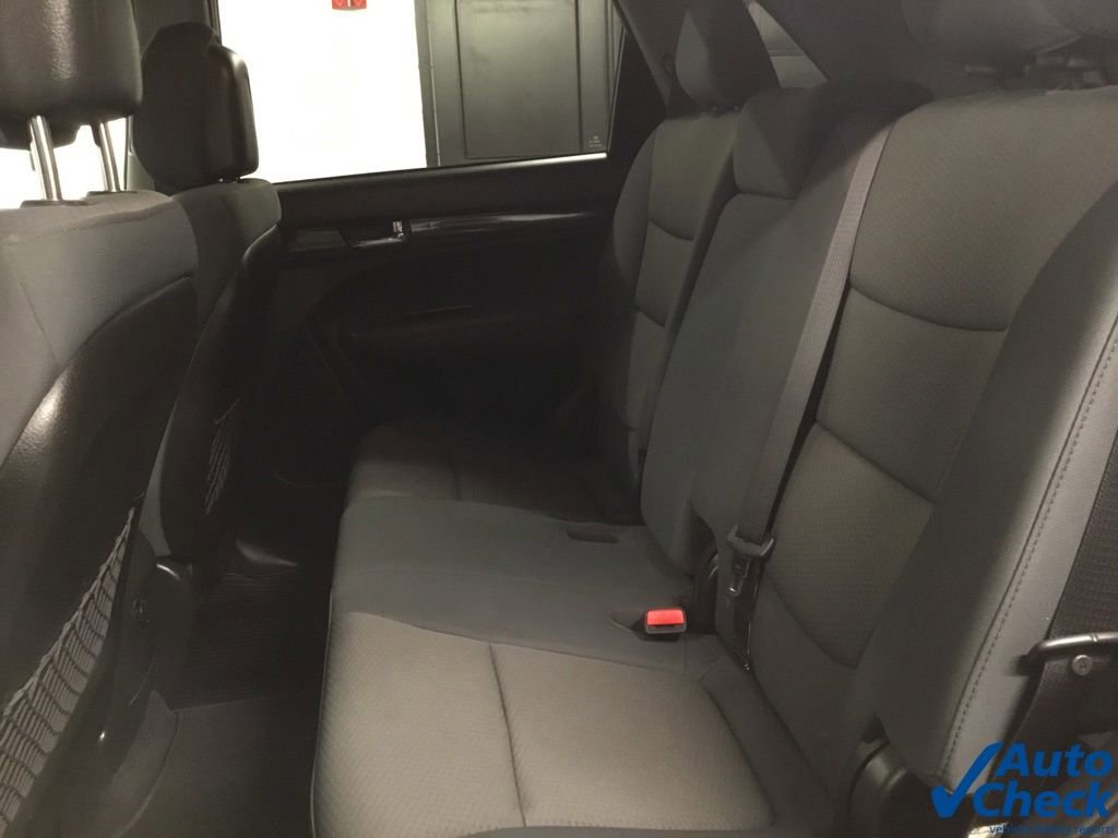 Used 2013 Kia Sorento LX w/ Convenience Pkg image 25