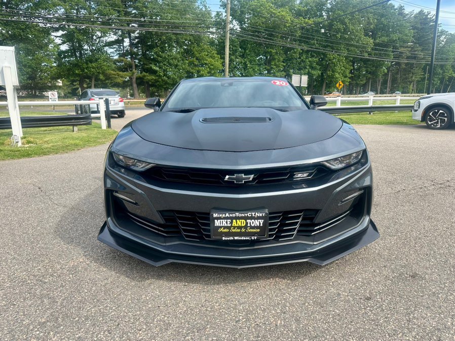 Used 2020 Chevrolet Camaro SS RWD image 2