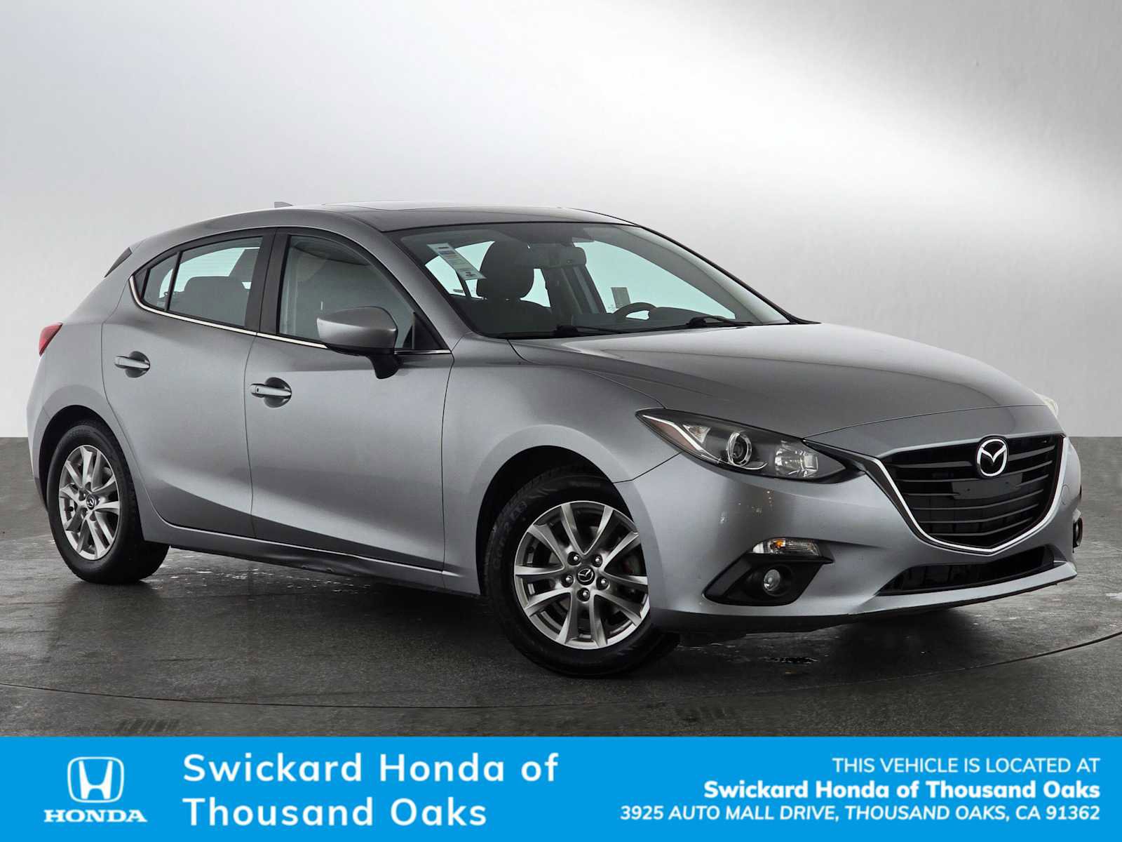 Used 2016 MAZDA MAZDA3 i Touring w/ Popular Equipment Package image 1