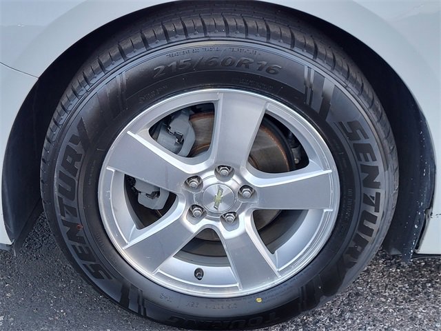 Used 2014 Chevrolet Cruze LT image 22
