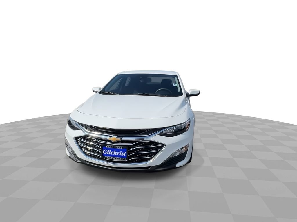 Used 2024 Chevrolet Malibu LT FWD image 3