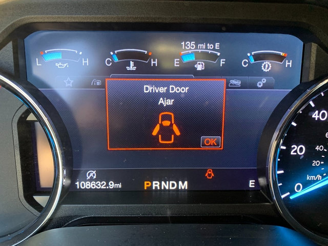 Used 2019 Ford Expedition Limited w/ Equipment Group 302A AWD/4WD image 34