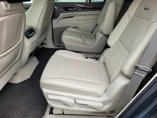 Certified 2021 Cadillac Escalade Sport Platinum w/ LPO, ONYX Package image 15