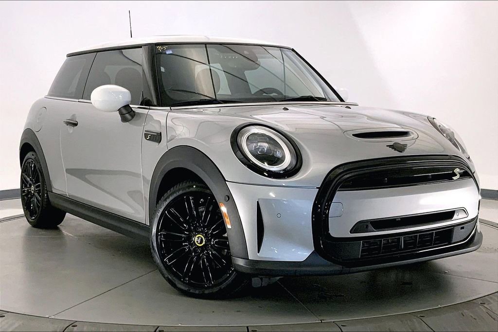 Certified 2023 MINI Cooper SE FWD image 1
