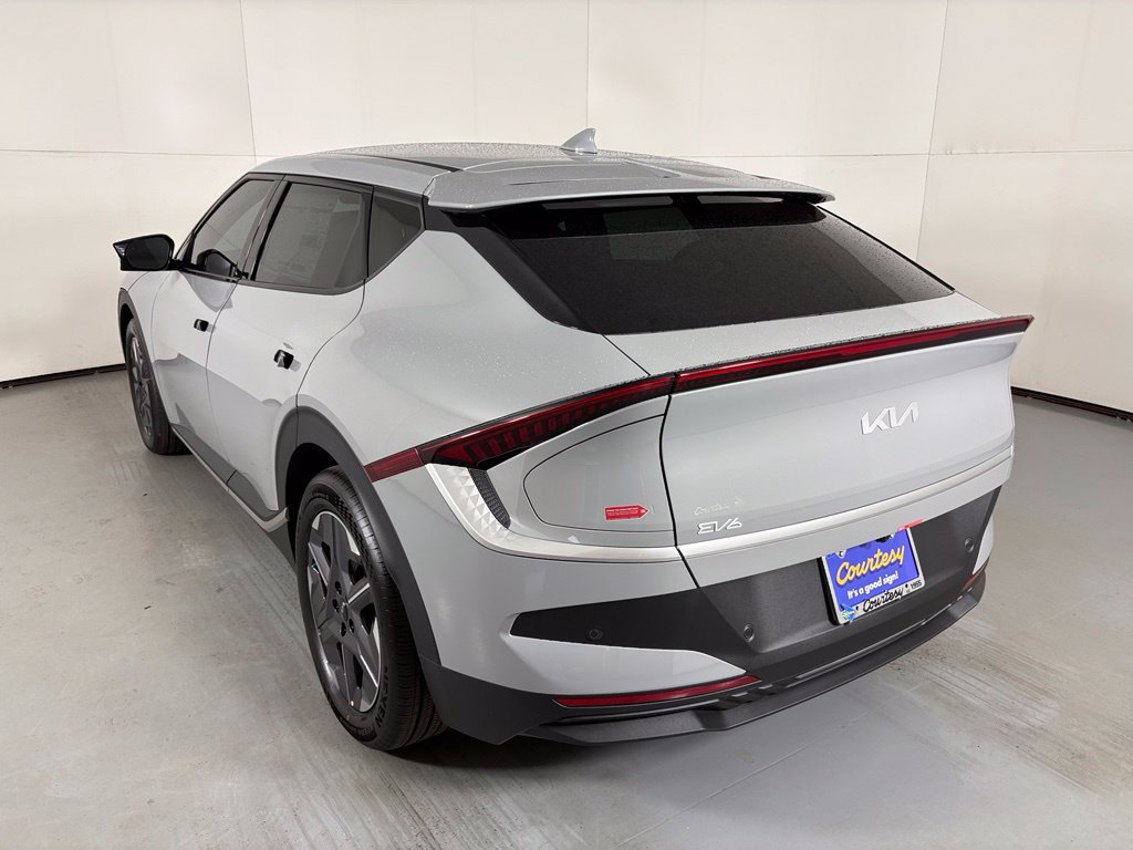 New 2026 Kia EV6 Light RWD image 6