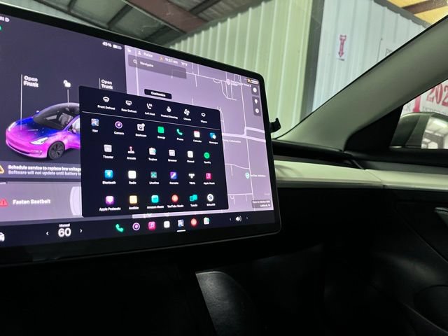 Used 2021 Tesla Model 3 Performance AWD/4WD image 16