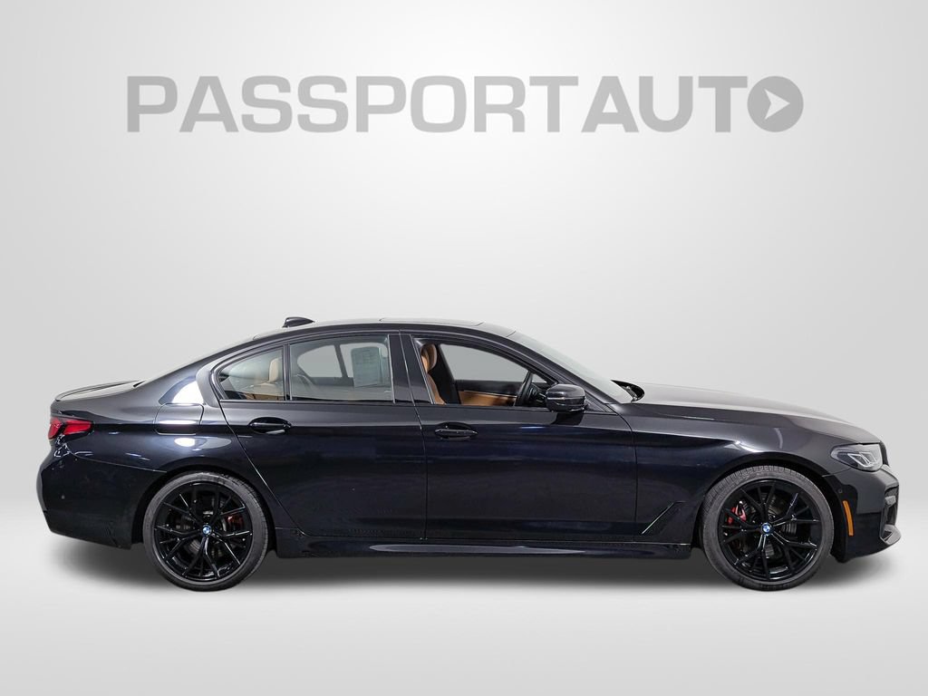 Certified 2023 BMW 530i xDrive w/ M Sport Package AWD/4WD image 8