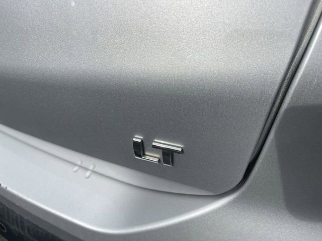 Used 2018 Chevrolet Equinox LT FWD image 12