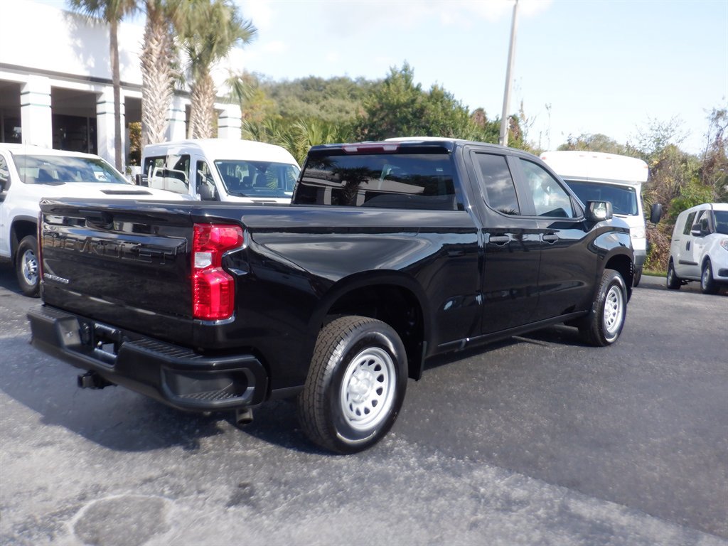 Used 2024 Chevrolet Silverado 1500 W/T w/ WT Value Package image 7