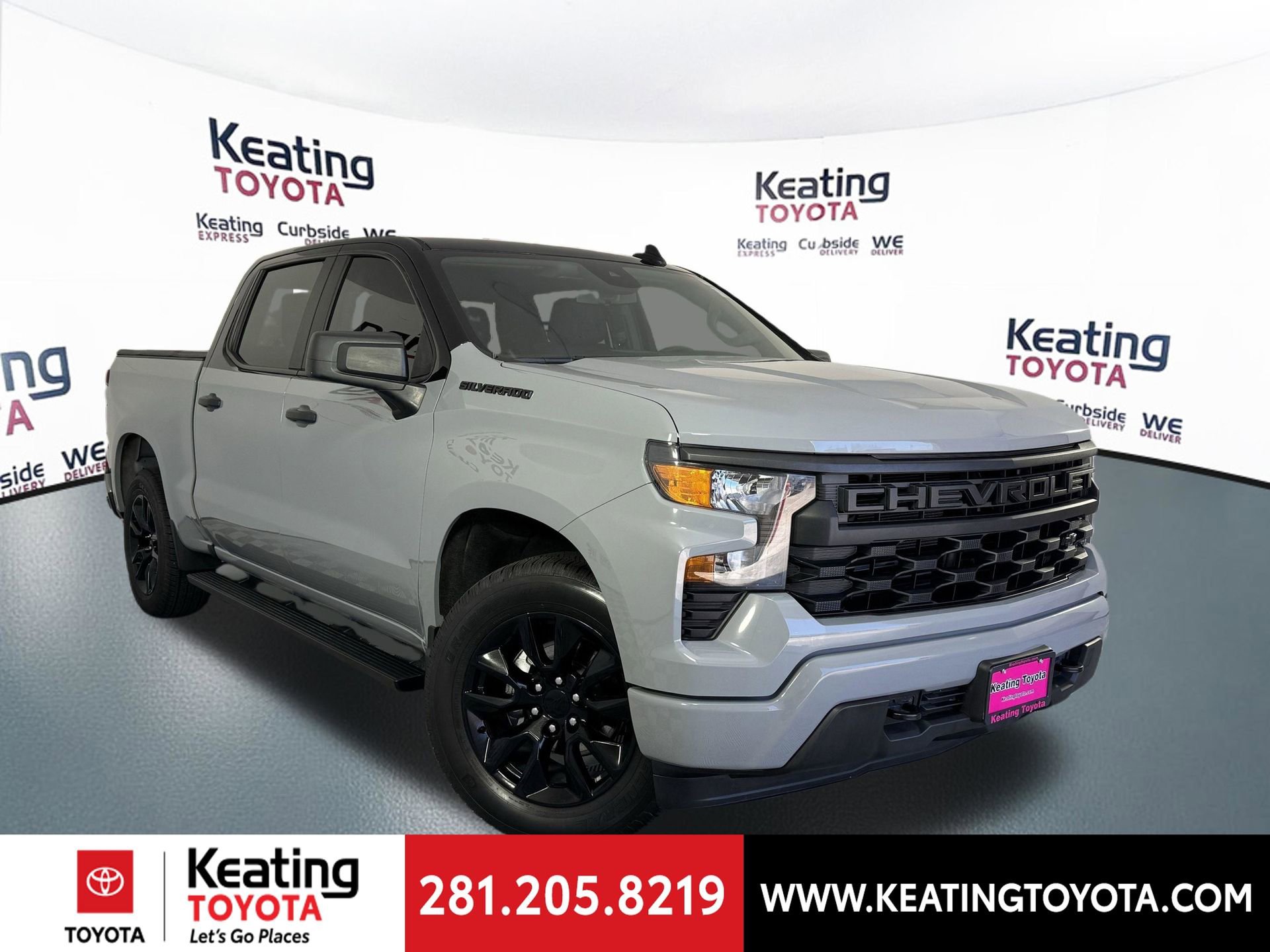 Used 2024 Chevrolet Silverado 1500 Custom image 2
