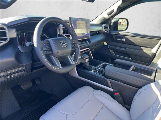 New 2026 Toyota Tundra SR5 video 3