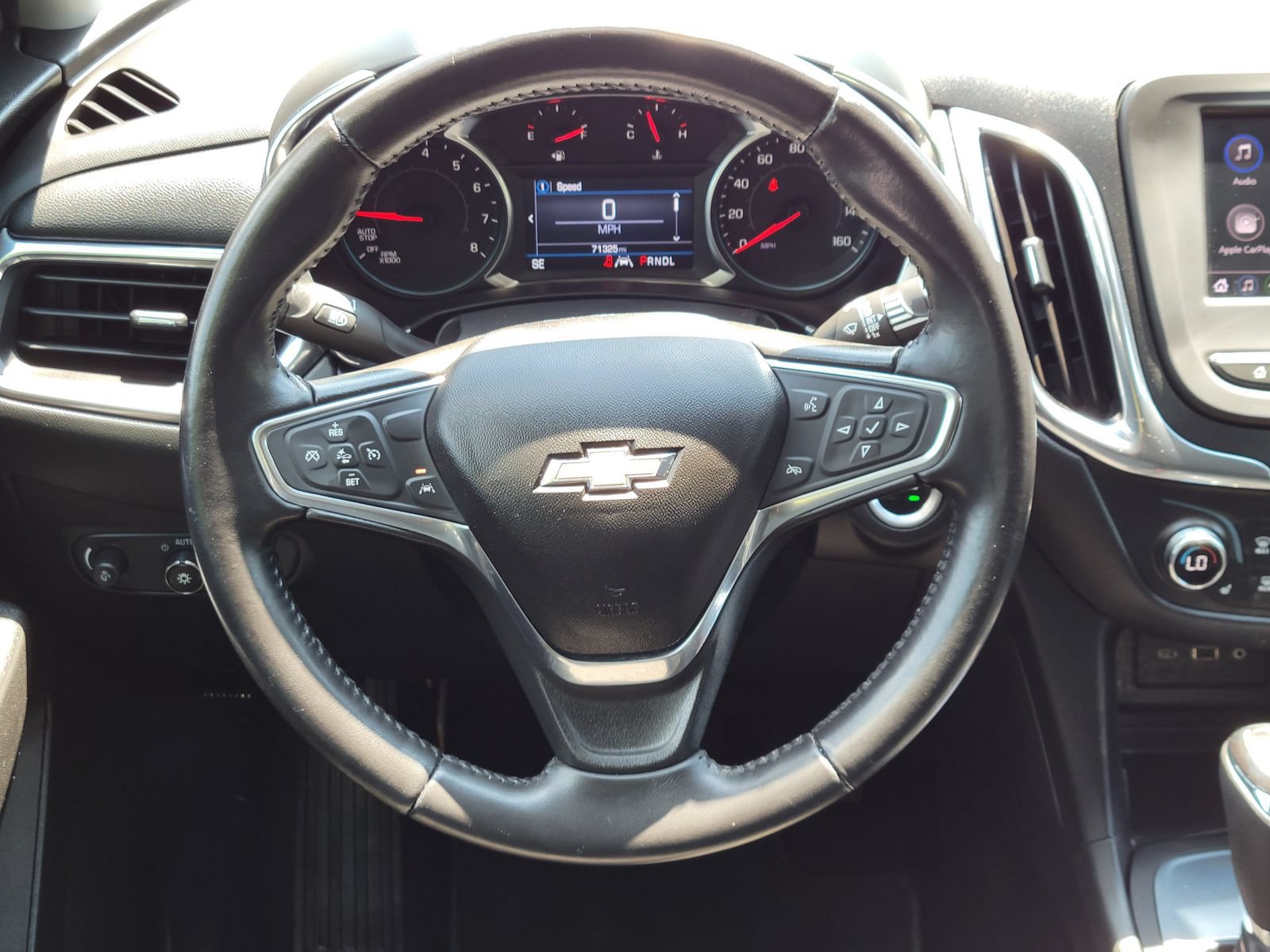 Used 2020 Chevrolet Equinox LT FWD image 28