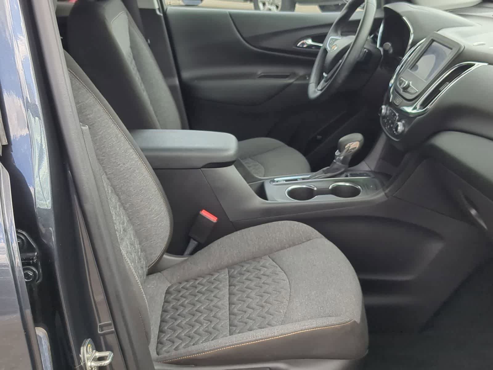 Used 2023 Chevrolet Equinox LT AWD/4WD image 21