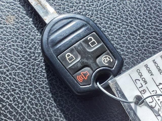 Used 2011 Ford F150 Lariat w/ Lariat Chrome Pkg image 23