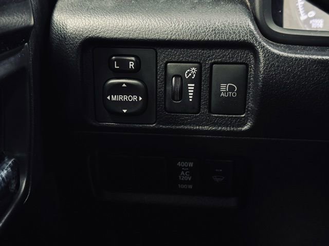 Used 2024 Toyota 4Runner TRD Off-Road Premium image 30